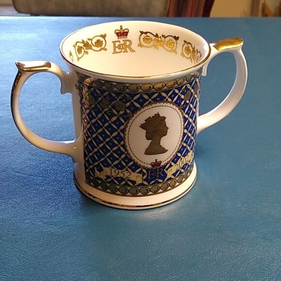 Queen Elizabeth II Golden Jubilee Porcelain Double Handle mug James Sandler